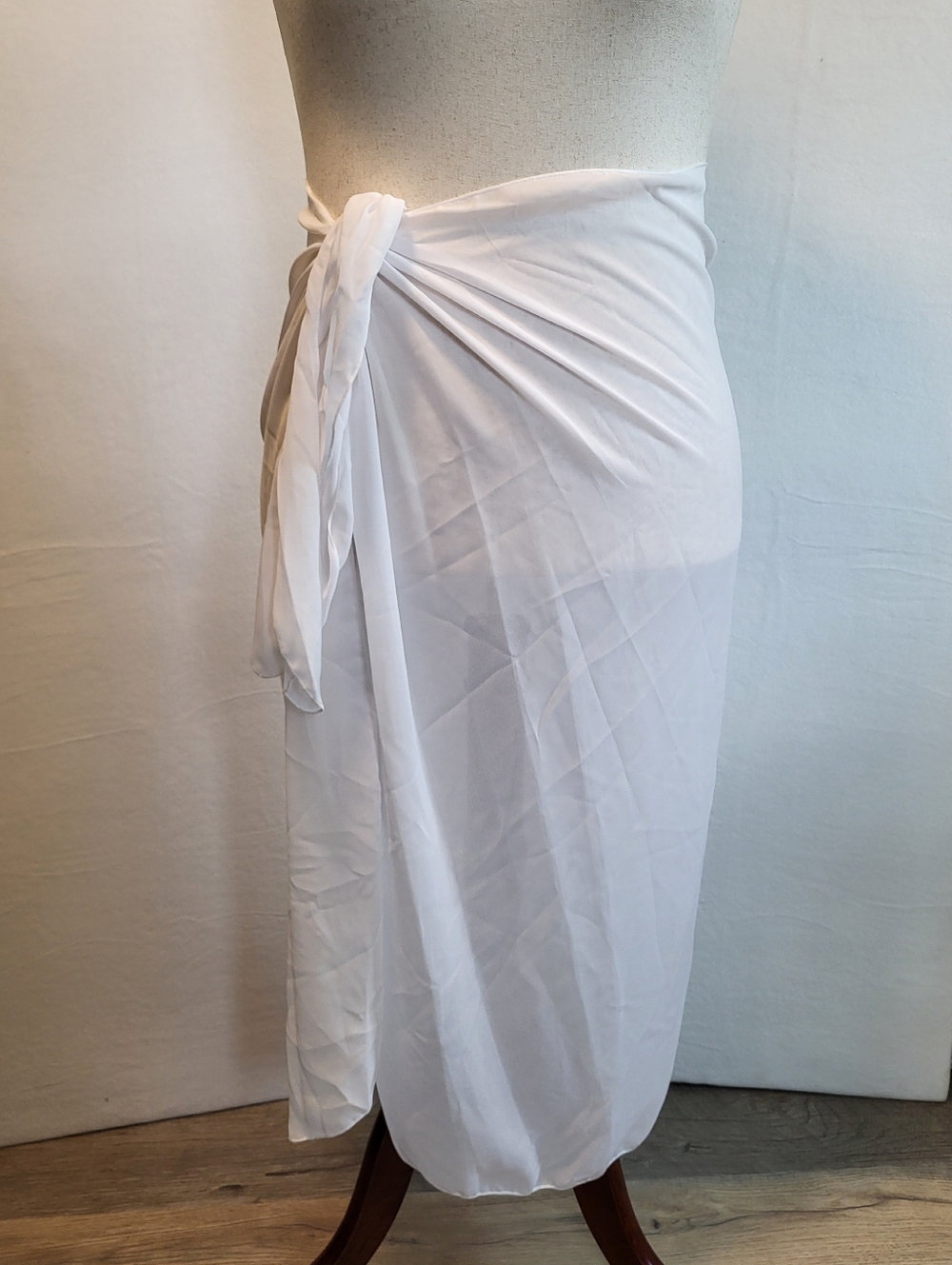 NWT Dotti Sheer White Wrap Swim Sarong